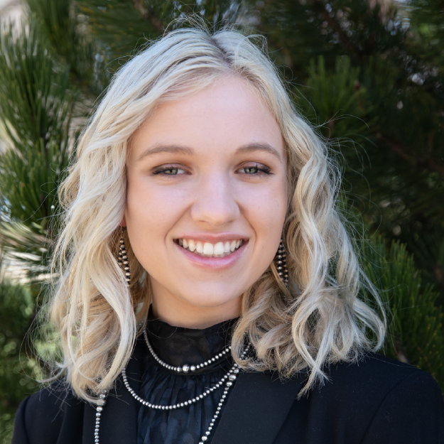 2025_AC_InternHeadshots_stolee